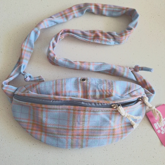 MIilk and Jelli, Plaid Blue and Pink Fanny/Shoulder bag, Inside Pocked - Picture 1 of 5